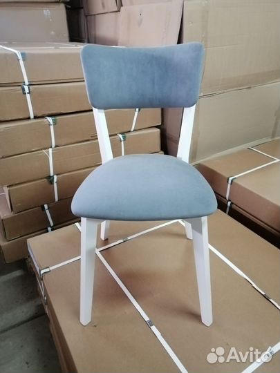 Стул дизайнерский из массива