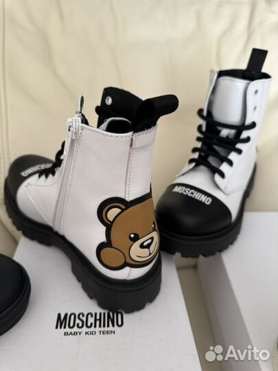 Новая обувь moschino 34 для девочки