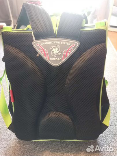 Школьный ранец