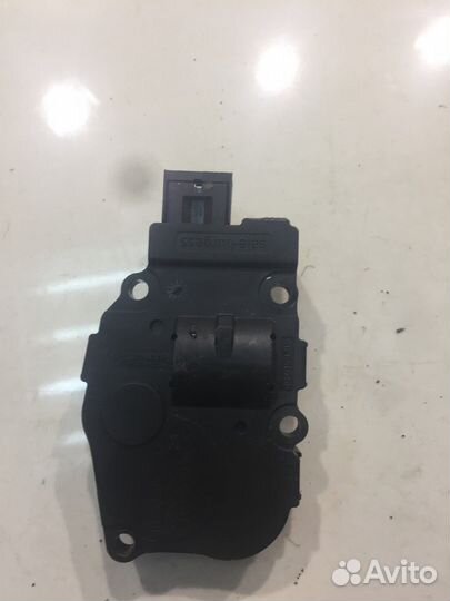 Бардачок (BMW X5 F15)