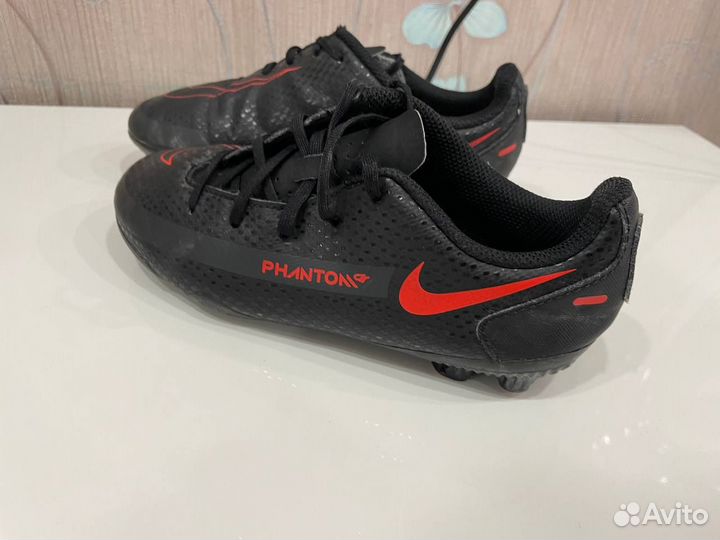 Бутсы футбольные Nike Phantom 31 p. Оригинал