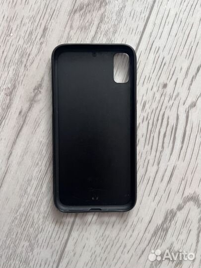 Чехол на iPhone X