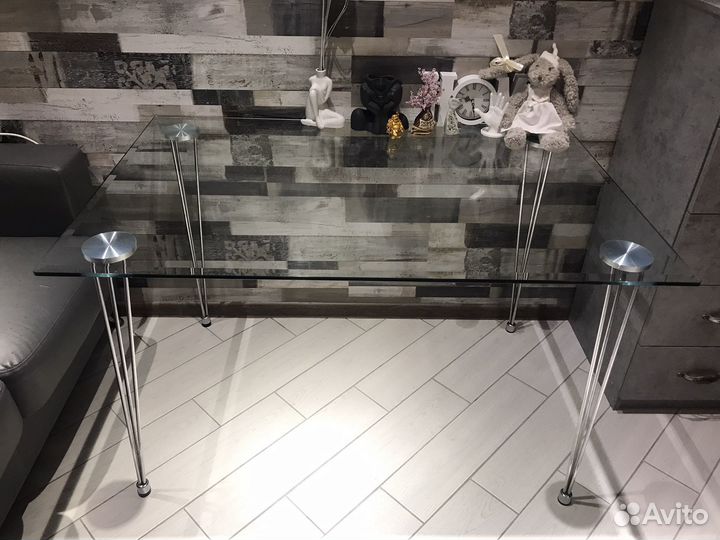 Стол обеденный стеклянный