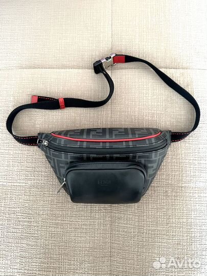 Сумка Fendi поясная, оригинал унисекс
