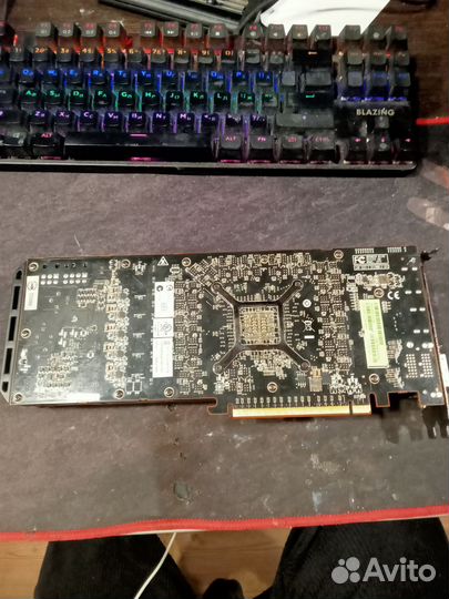 Видеокарта R9 290 4gb