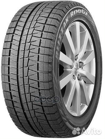 Bridgestone Blizzak Revo GZ 215/60 R17