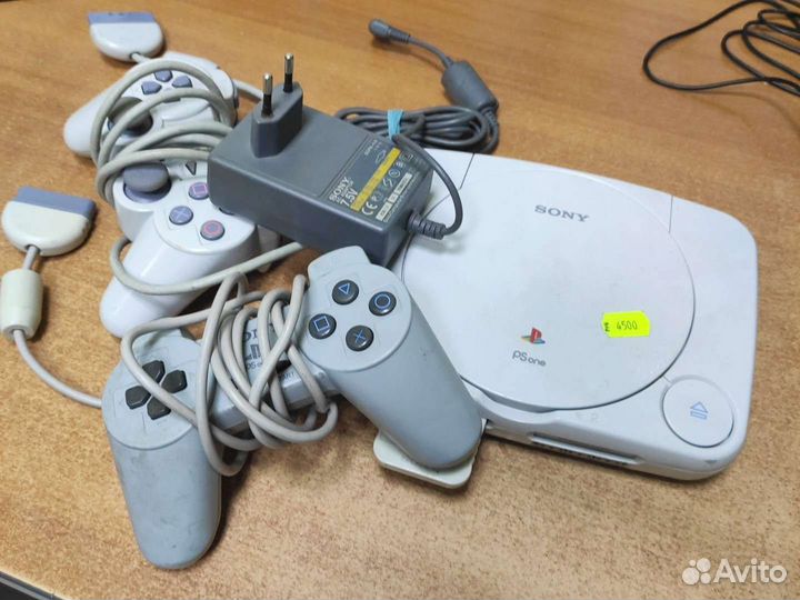 Приставка sony PS2 + 5игр