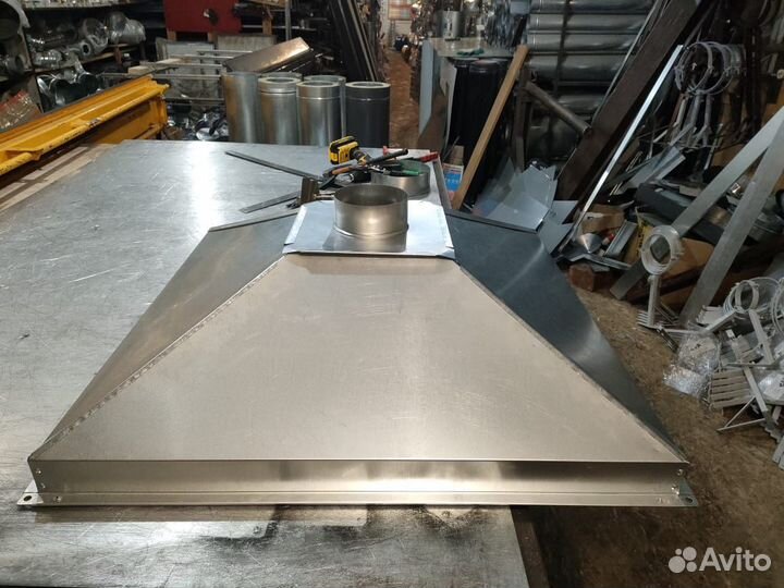 Зонт вытяжной для кафе