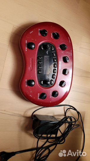 Гитарний процессор line 6 pod xt