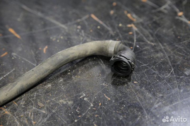 Патрубок охлаждающей жидкости Land Rover Range