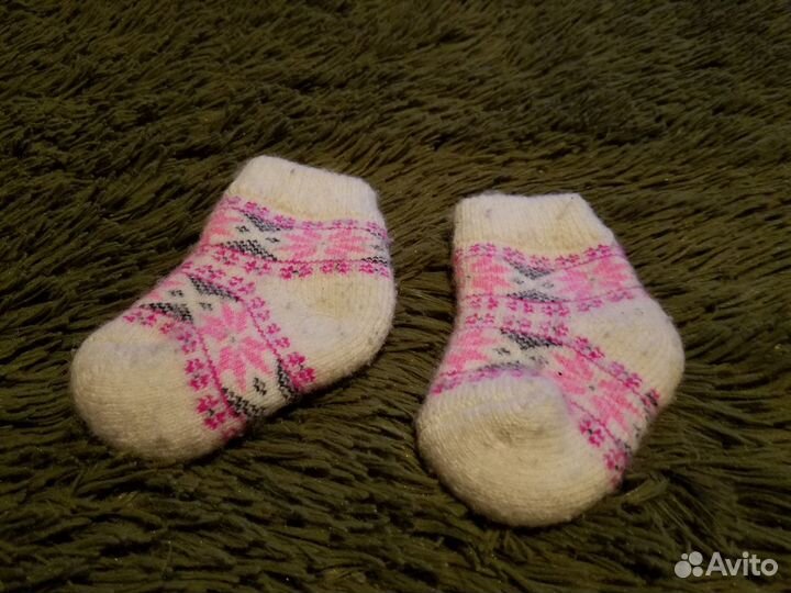 Шерстяные носки детские для первого года жизни