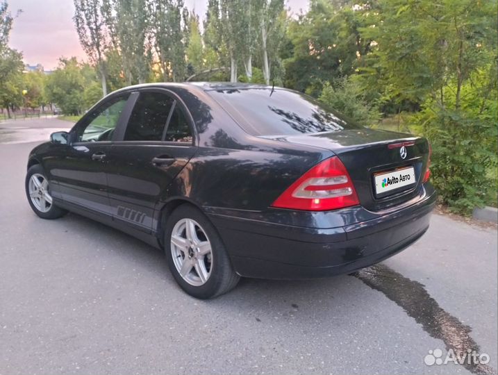 Mercedes-Benz C-класс 2.0 МТ, 2002, 362 637 км