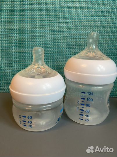 Avent: поильник, бутылочки