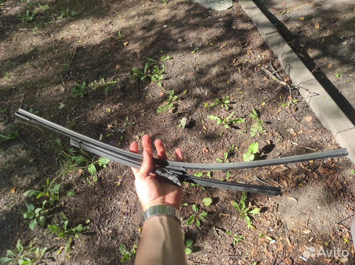 Щетки стеклоочистителя bosch