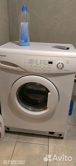 Машинка стиральная Samsung wf1061