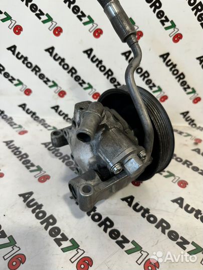 Насос гура Audi A5 8T CAL 3.2 2008