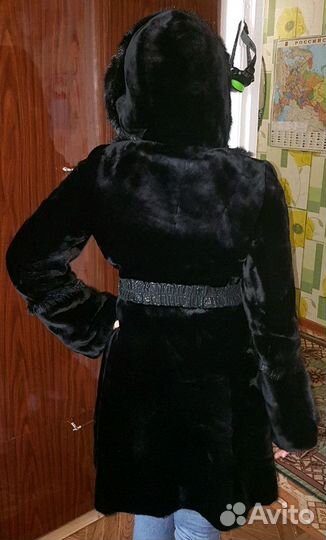 Мутоновая шуба 42-44 Натуральная шуба Норка