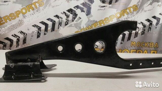 Кронштейн подножек пассажира Can-Am BRP