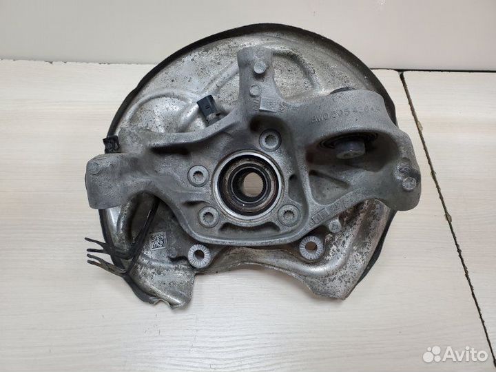 Кулак поворотный задний правый Audi S4 B9 2019