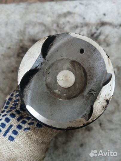 Поршень Toyota Corolla120 NZE121 1NZ