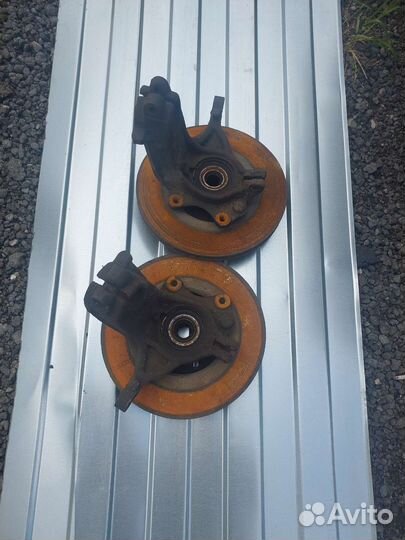 Поворотный кулак citroen c3