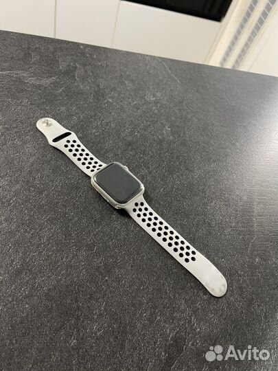 Часы apple watch 5 44 mm nike