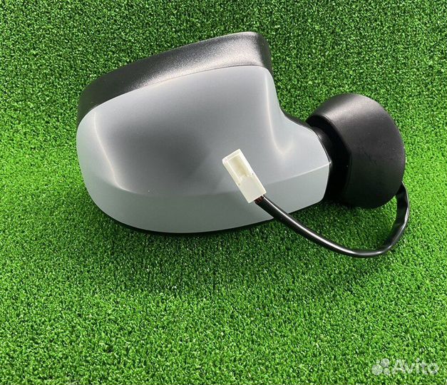 Зеркало правое duster 10-21