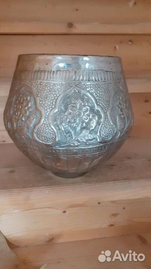 Старинная ваза