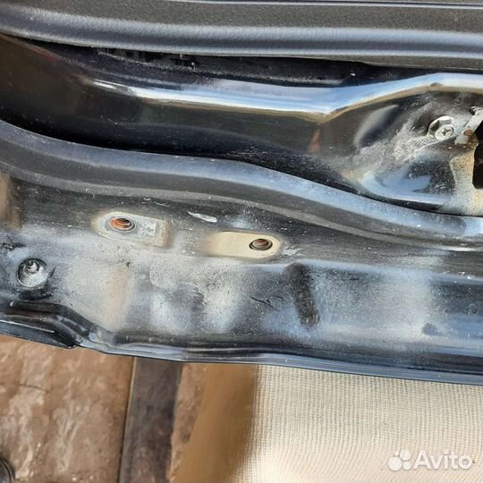 Дверь suzuki grand vitara