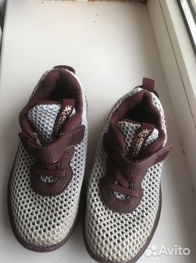 Кроссовки детские для девочек 26