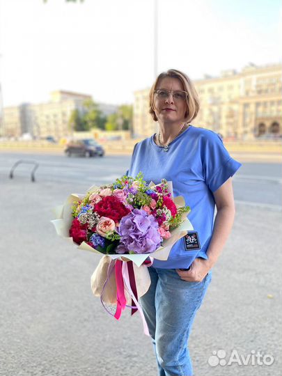 Букеты на заказ к праздникам