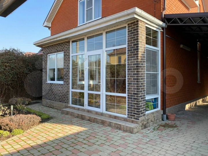 Дом 152 м² на участке 5 сот.