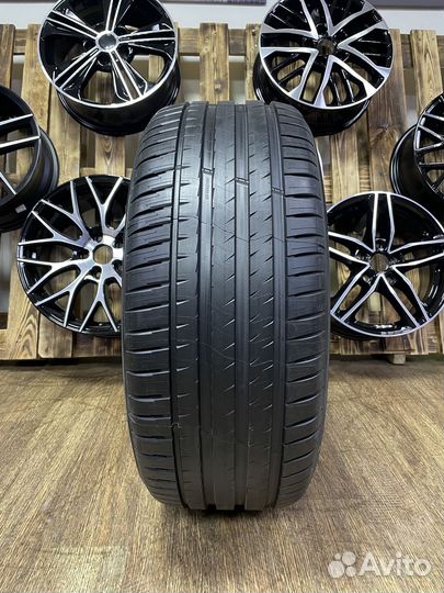 Michelin Pilot Sport 4 SUV 255/55 R20 110Y