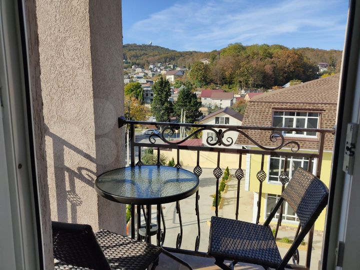 2-к. квартира, 41 м², 4/4 эт.