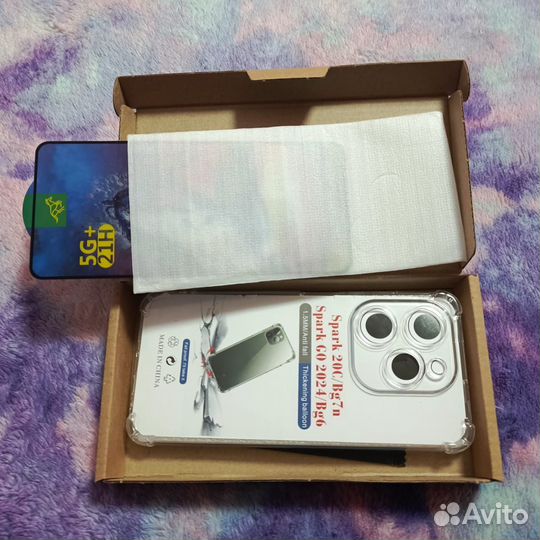 Защитное стекло и чехол на Tecno Spark 20c