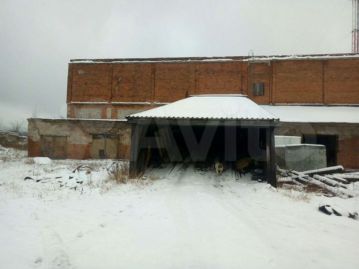 Гараж, > 30 м²