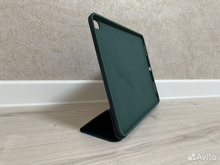 Чехлы для iPad 5, 6, Pro. Новые