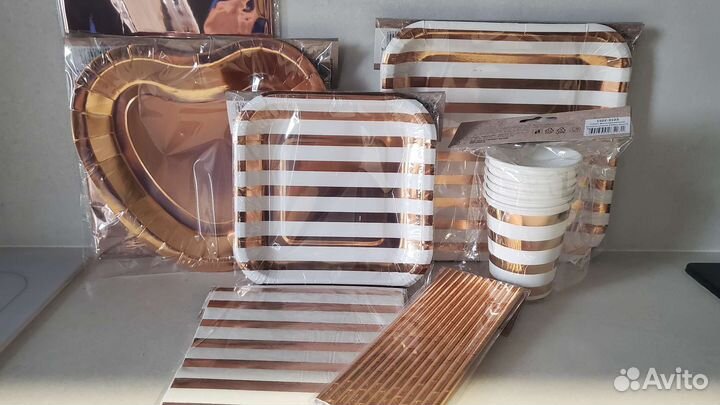 Одноразовая посуда для праздника