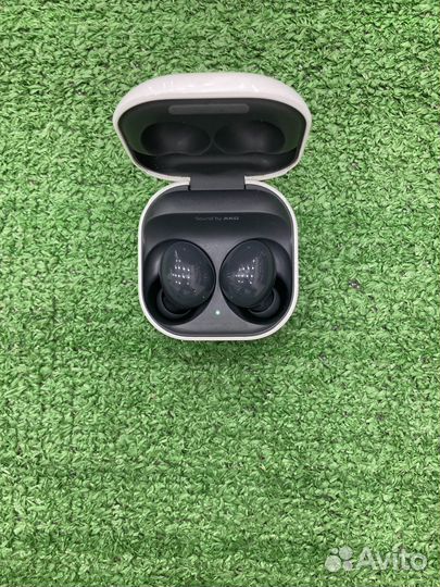 Беспроводные наушники Samsung Galaxy Buds2