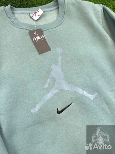 Спортивный костюм Nike Air Jordan