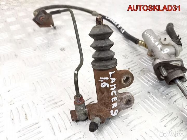 Цилиндр сцепления главный Mitsubishi Lancer 9 4G18