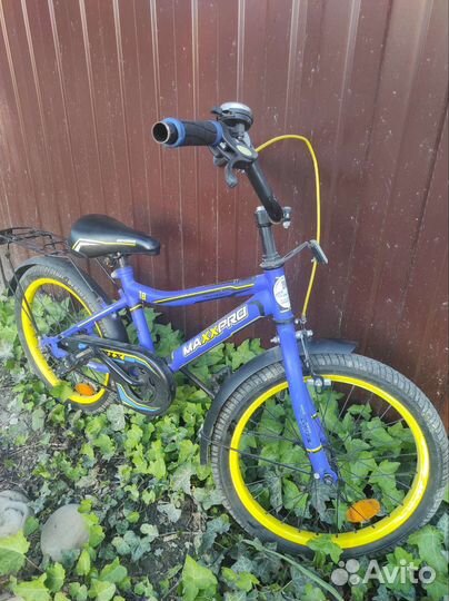 Детский велосипед 18