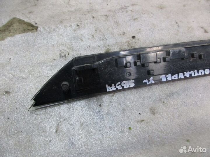 Фонарь задний (стоп сигнал) Mitsubishi Outlander X