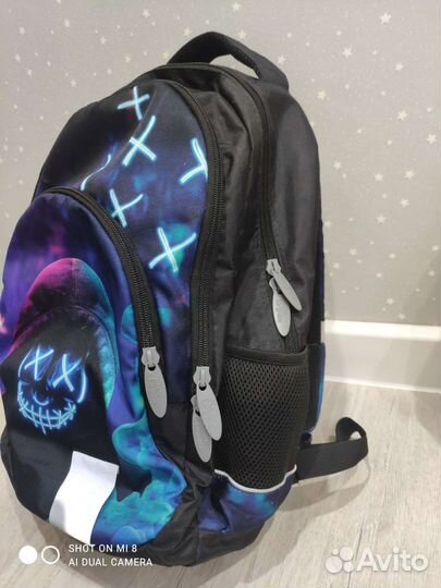 Школьный рюкзак