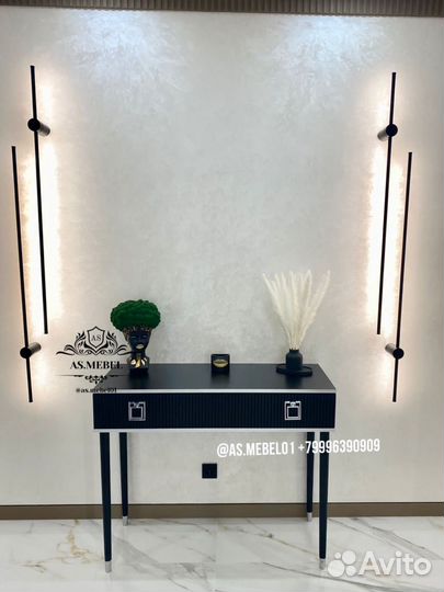 Туалетный столик консоль