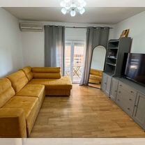 2-к. квартира, 51 м², 2/5 эт.