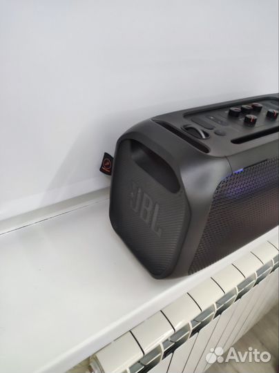 Jbl partybox on the go