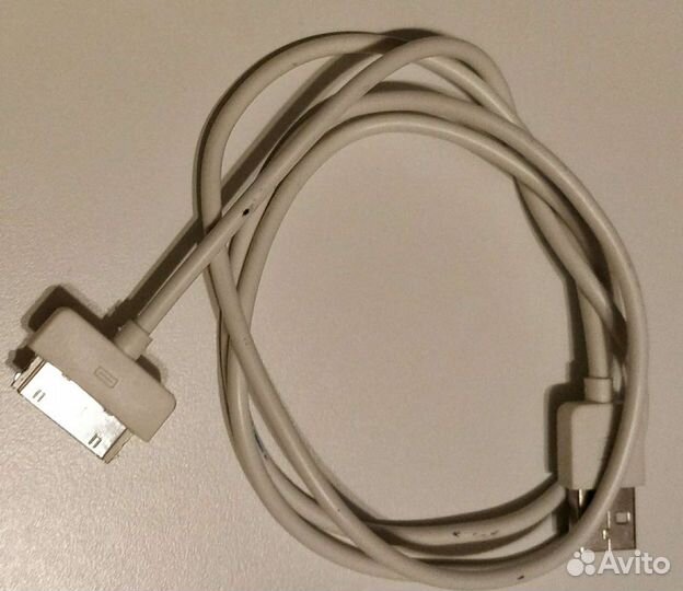 Кабель - зарядник от Ай Пада