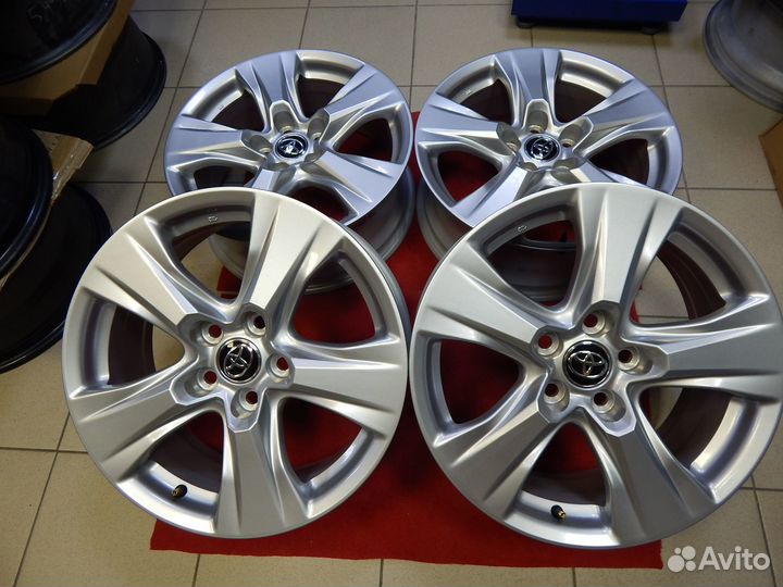 7062 Оригинал Toyota RAV4 R17 J7 5*114.3 ET35 Б/п