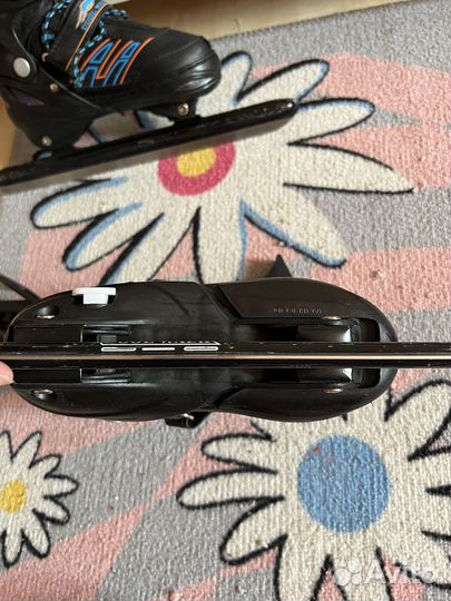 Раздвижные конькобежные коньки